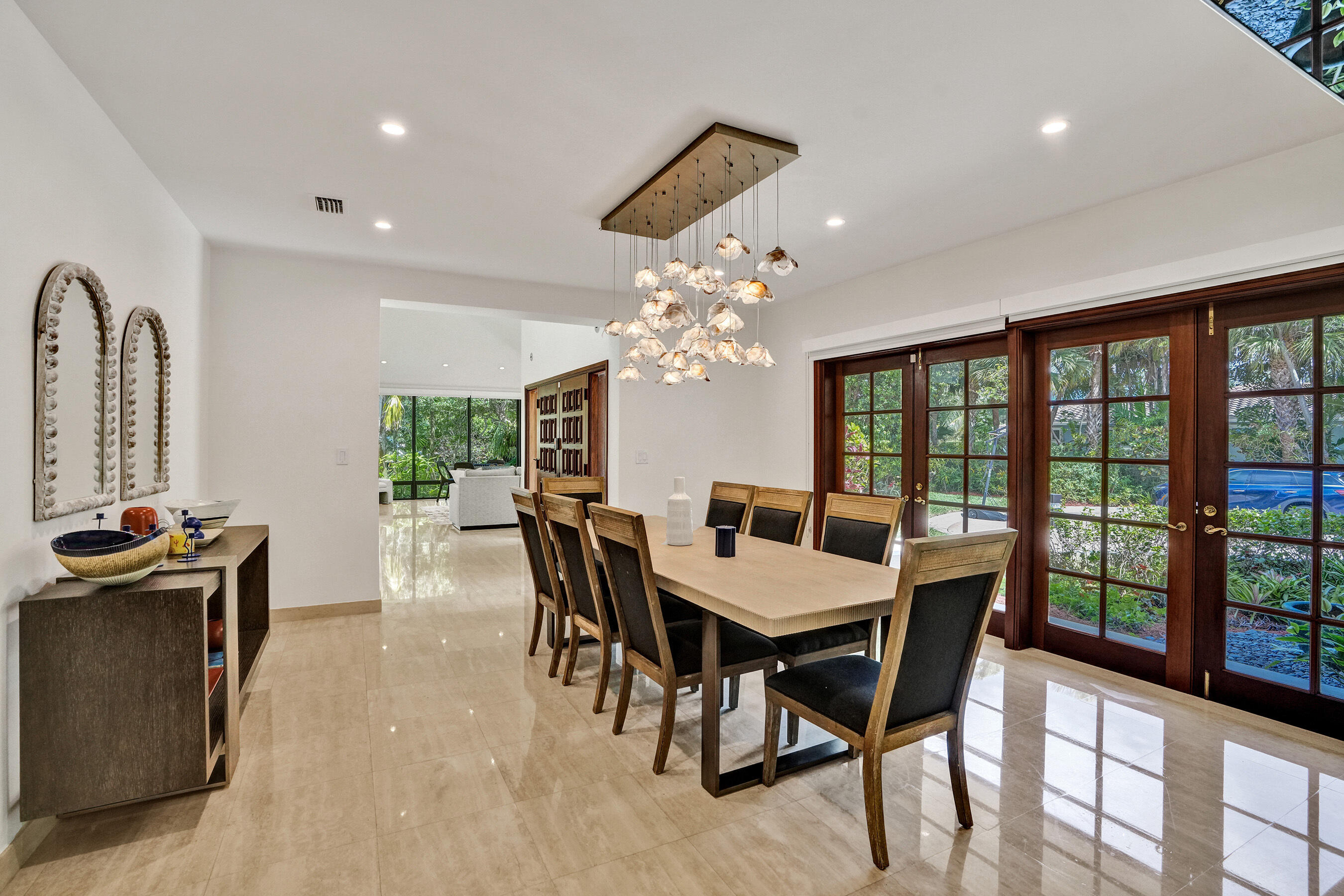 2441 SW 28th Fort Lauderdale, FL 33312