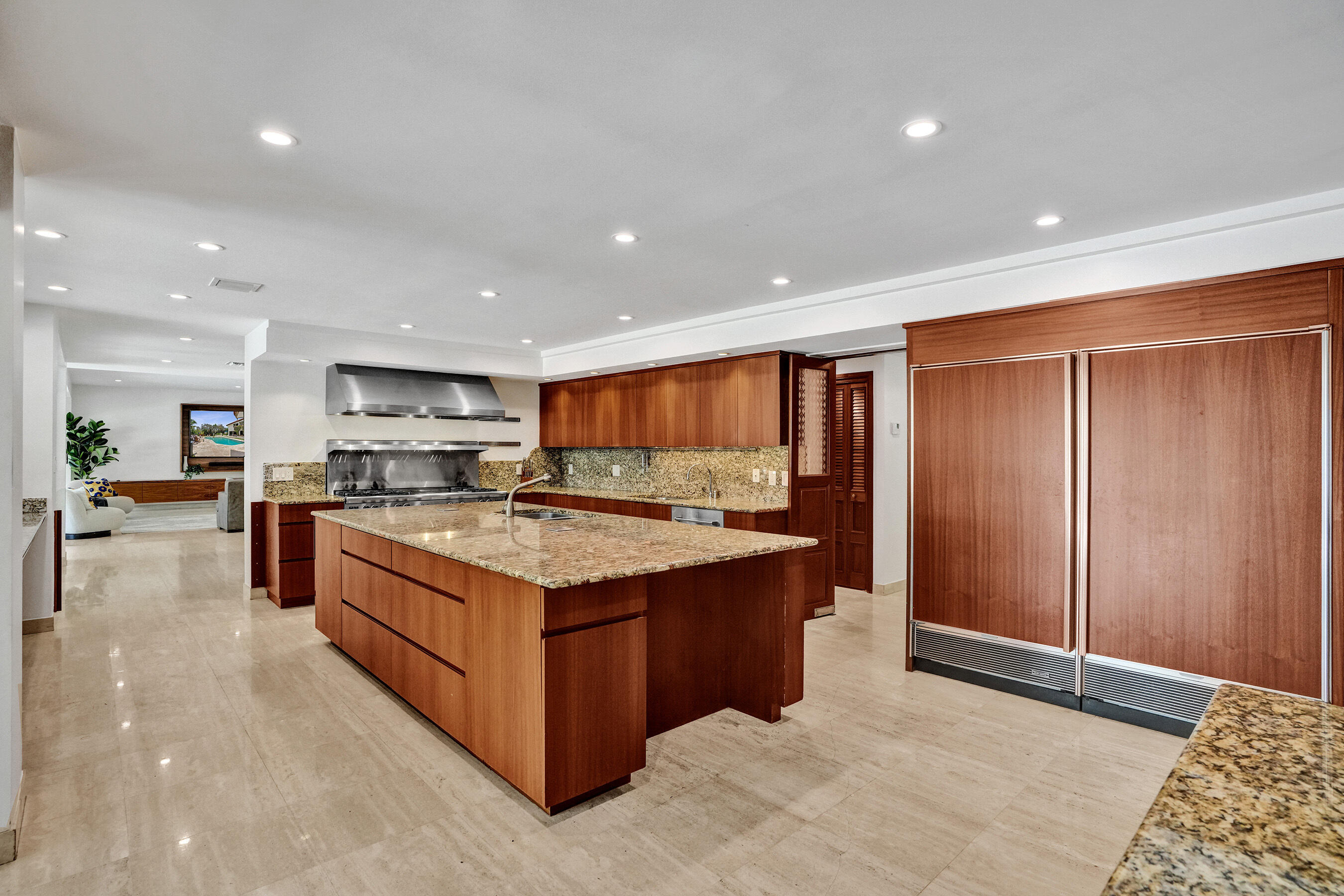 2441 SW 28th Fort Lauderdale, FL 33312