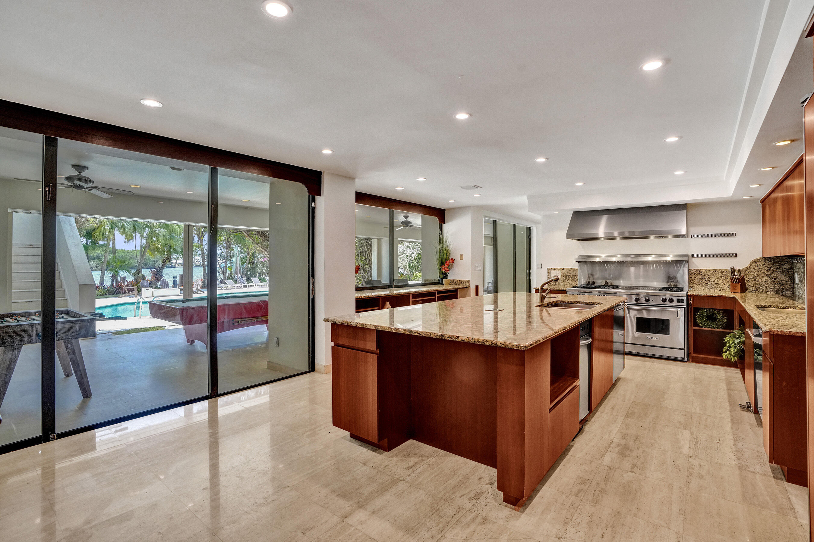 2441 SW 28th Fort Lauderdale, FL 33312