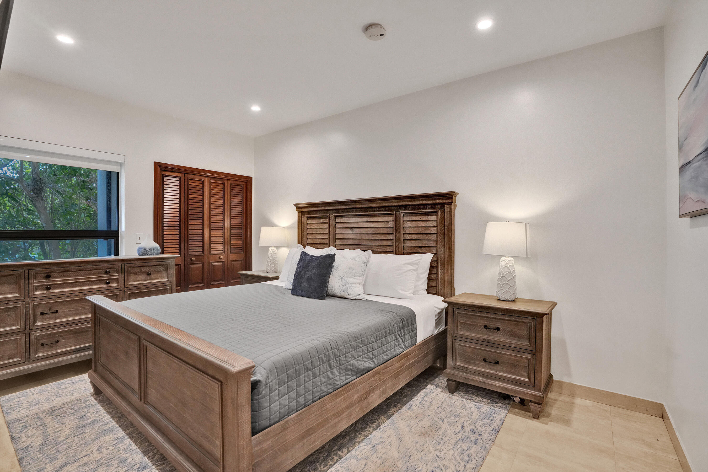 2441 SW 28th Fort Lauderdale, FL 33312