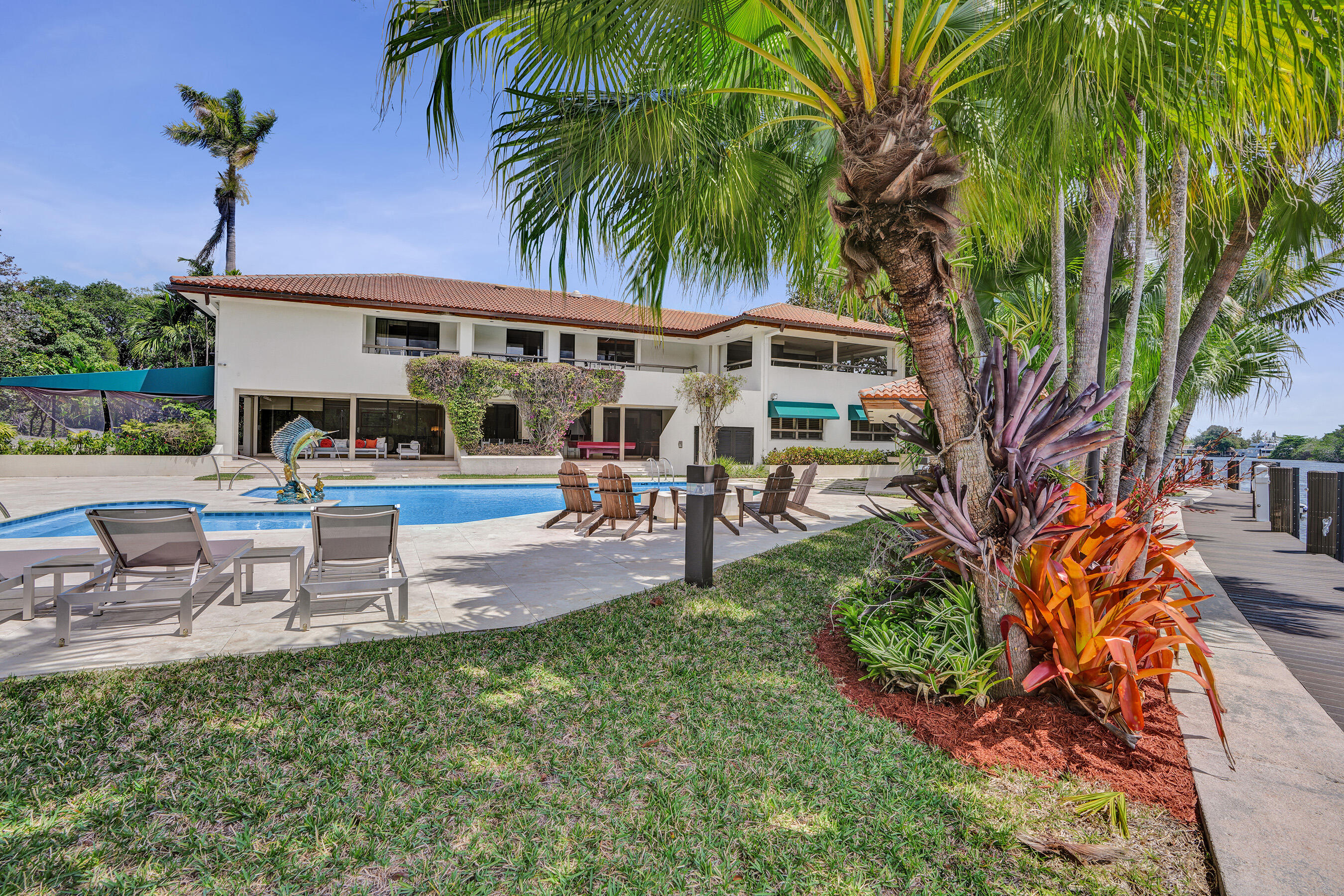 2441 SW 28th Fort Lauderdale, FL 33312