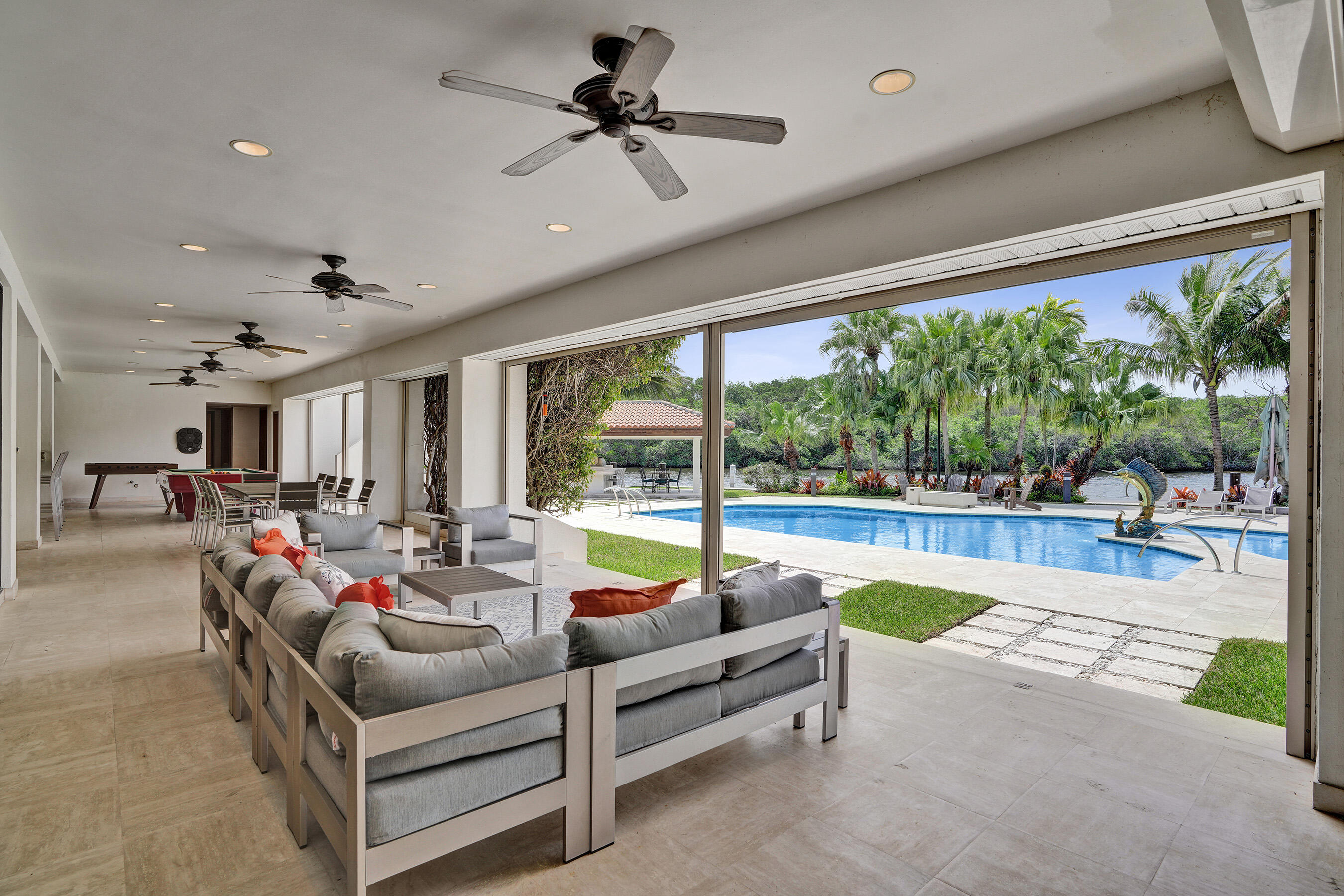 2441 SW 28th Fort Lauderdale, FL 33312