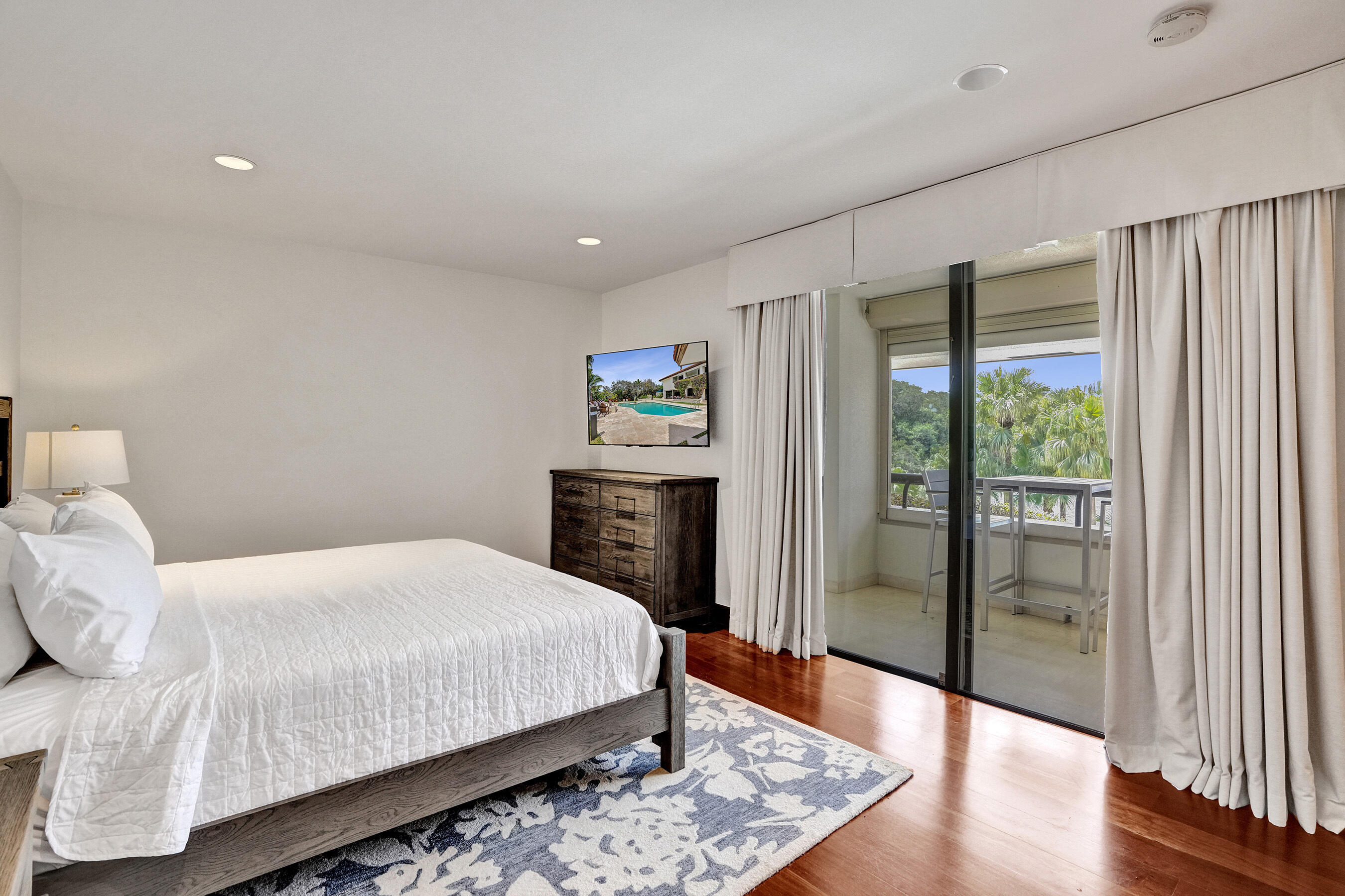 2441 SW 28th Fort Lauderdale, FL 33312