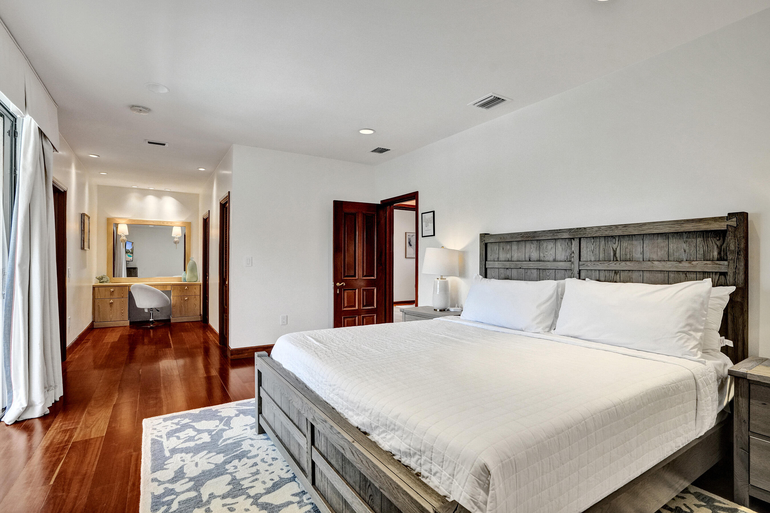 2441 SW 28th Fort Lauderdale, FL 33312