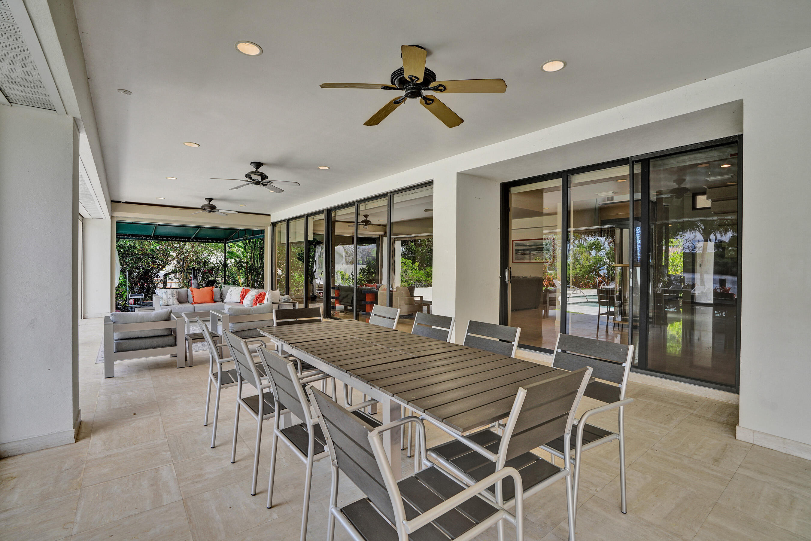 2441 SW 28th Fort Lauderdale, FL 33312