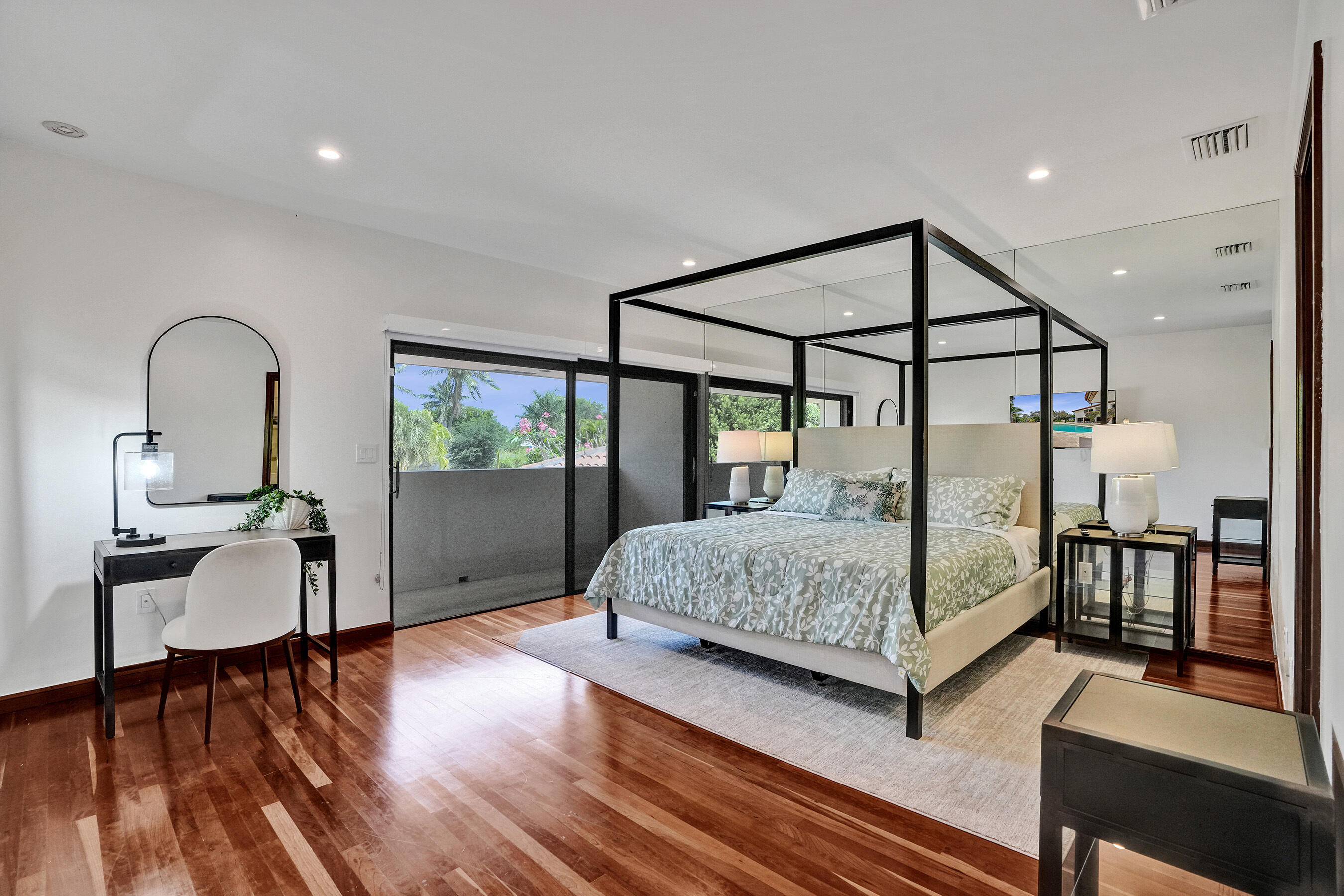 2441 SW 28th Fort Lauderdale, FL 33312