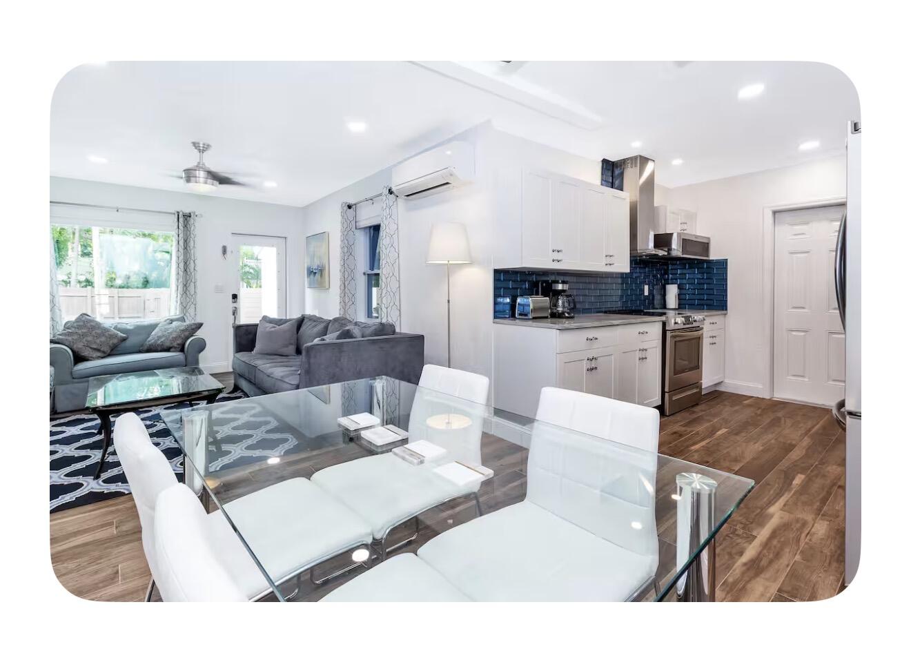 700 NE 17th Fort Lauderdale, FL 33304