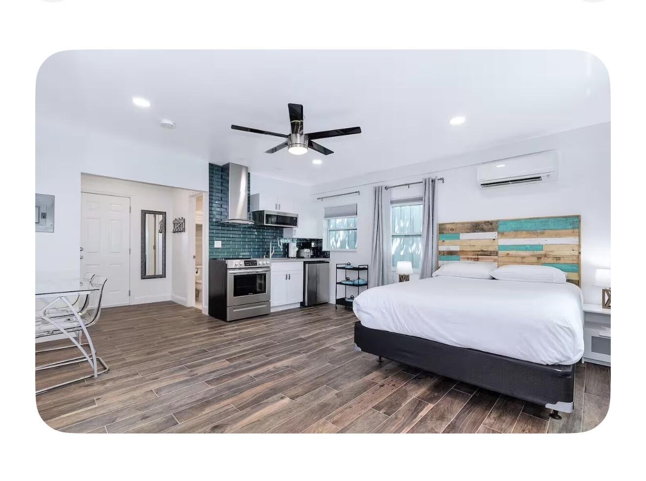 700 NE 17th Fort Lauderdale, FL 33304