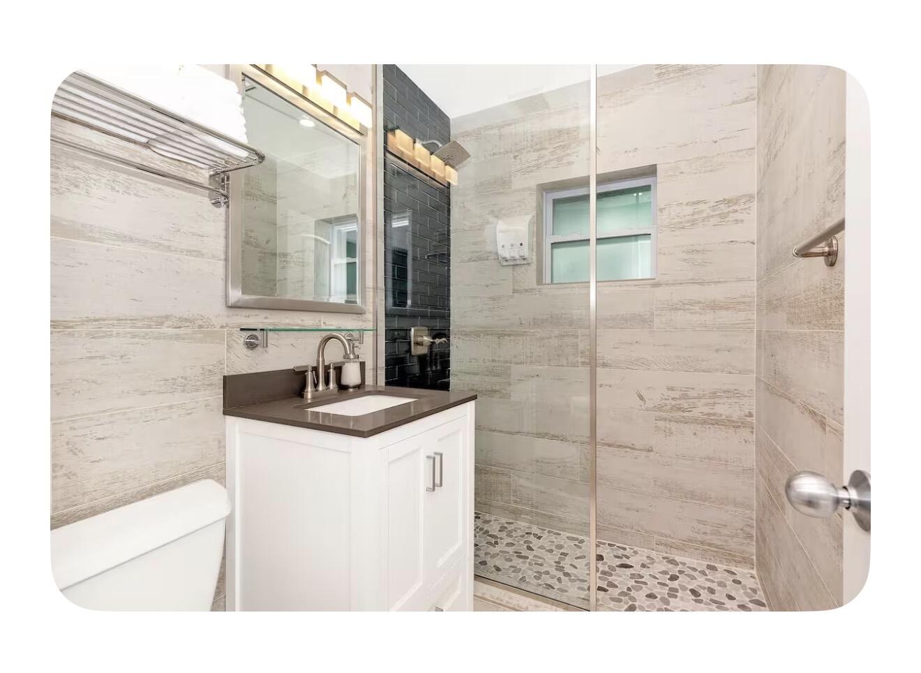 700 NE 17th Fort Lauderdale, FL 33304