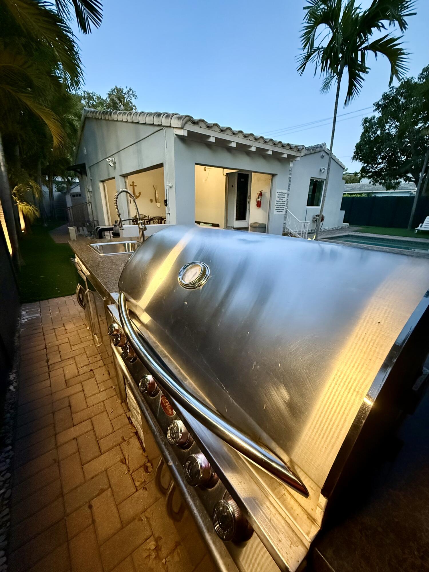 700 NE 17th Fort Lauderdale, FL 33304