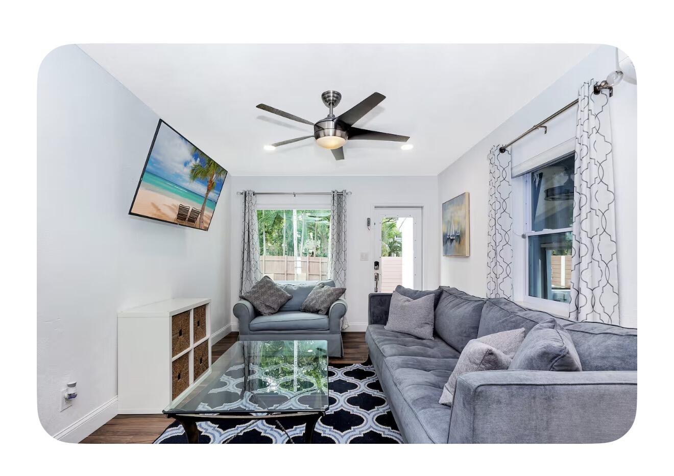 700 NE 17th Fort Lauderdale, FL 33304