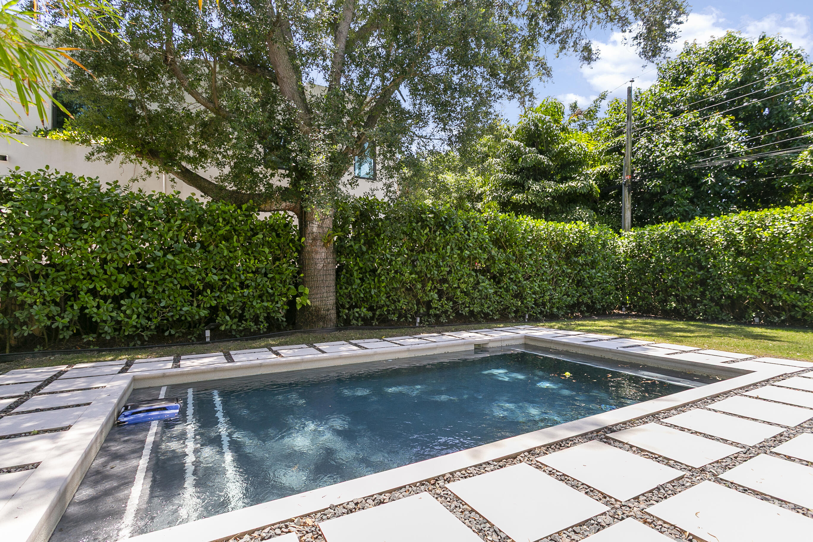 7700 SW 53rd Miami, FL 33143