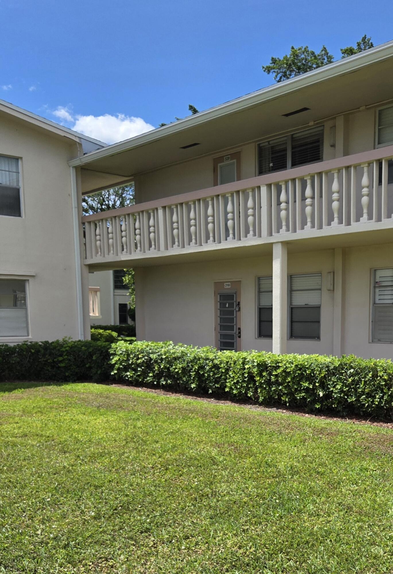 316 Farnham P #316
