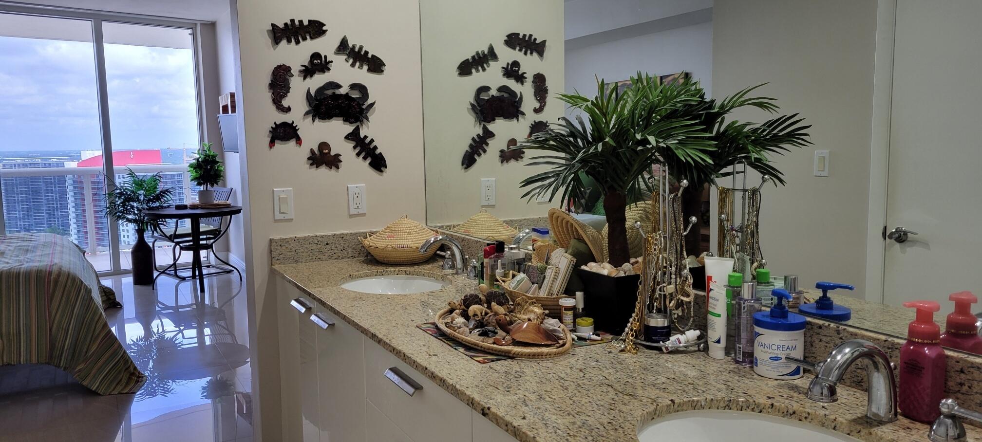 image Beach Club 117