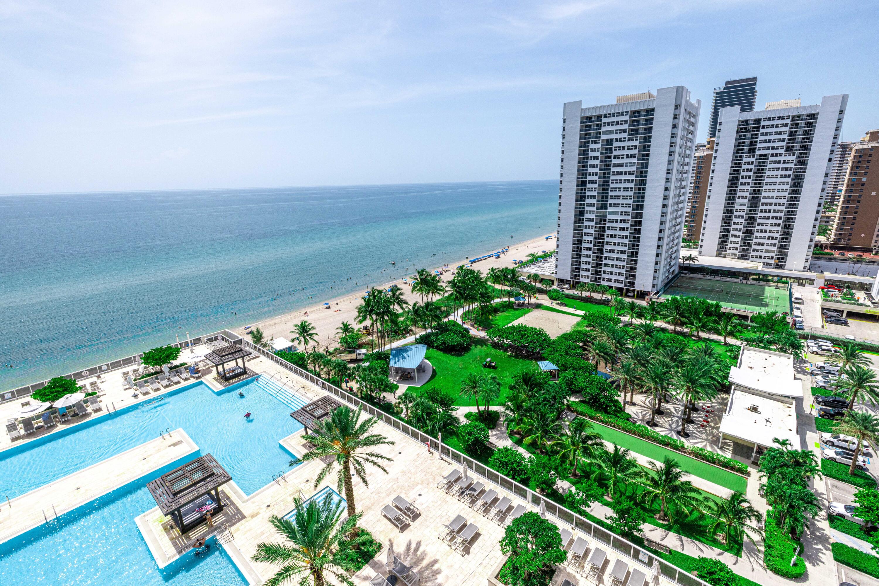 image Beach Club 129