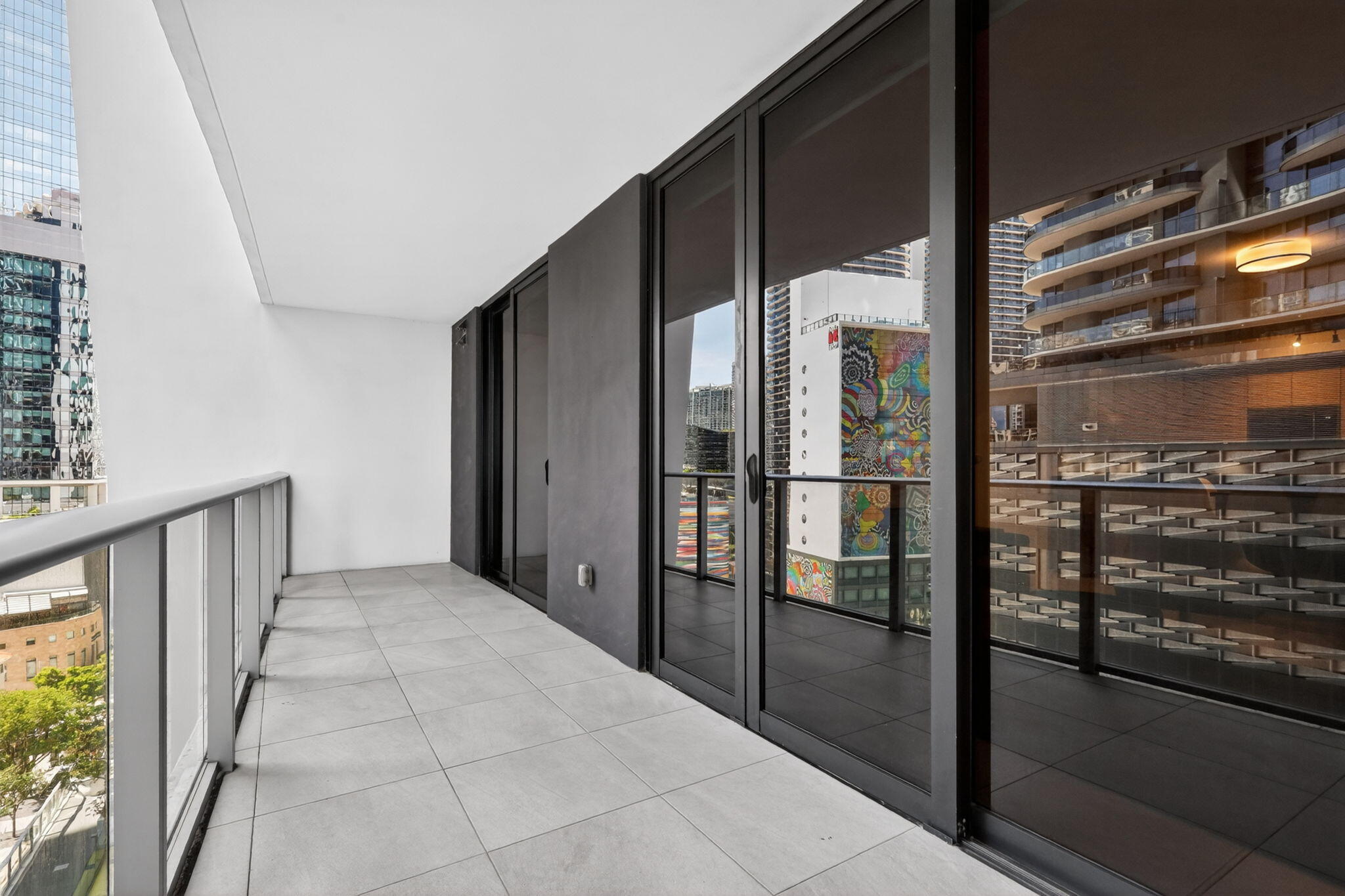 1010 Brickell #1607 Miami, FL 33131