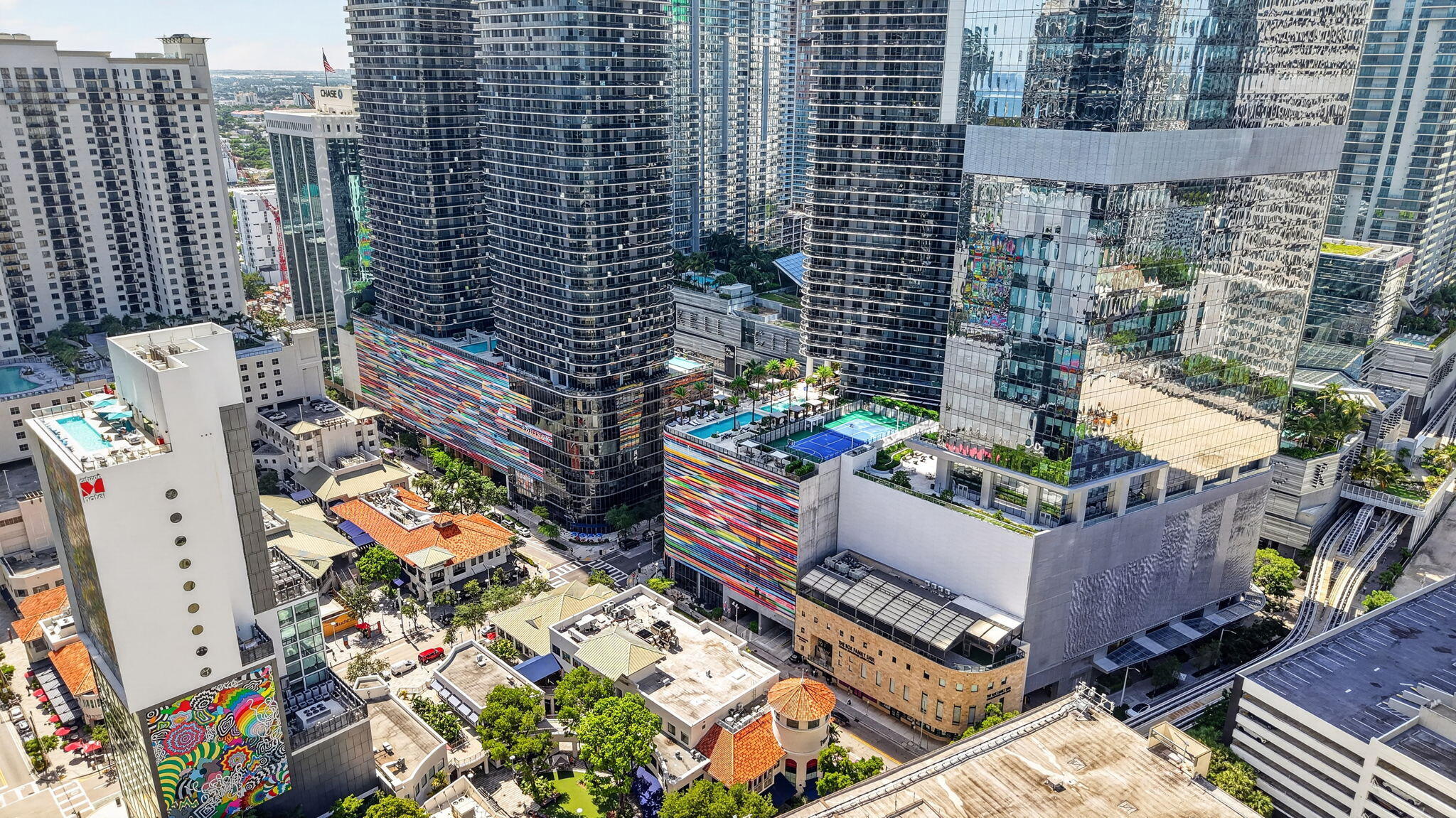 1010 Brickell #1607 Miami, FL 33131