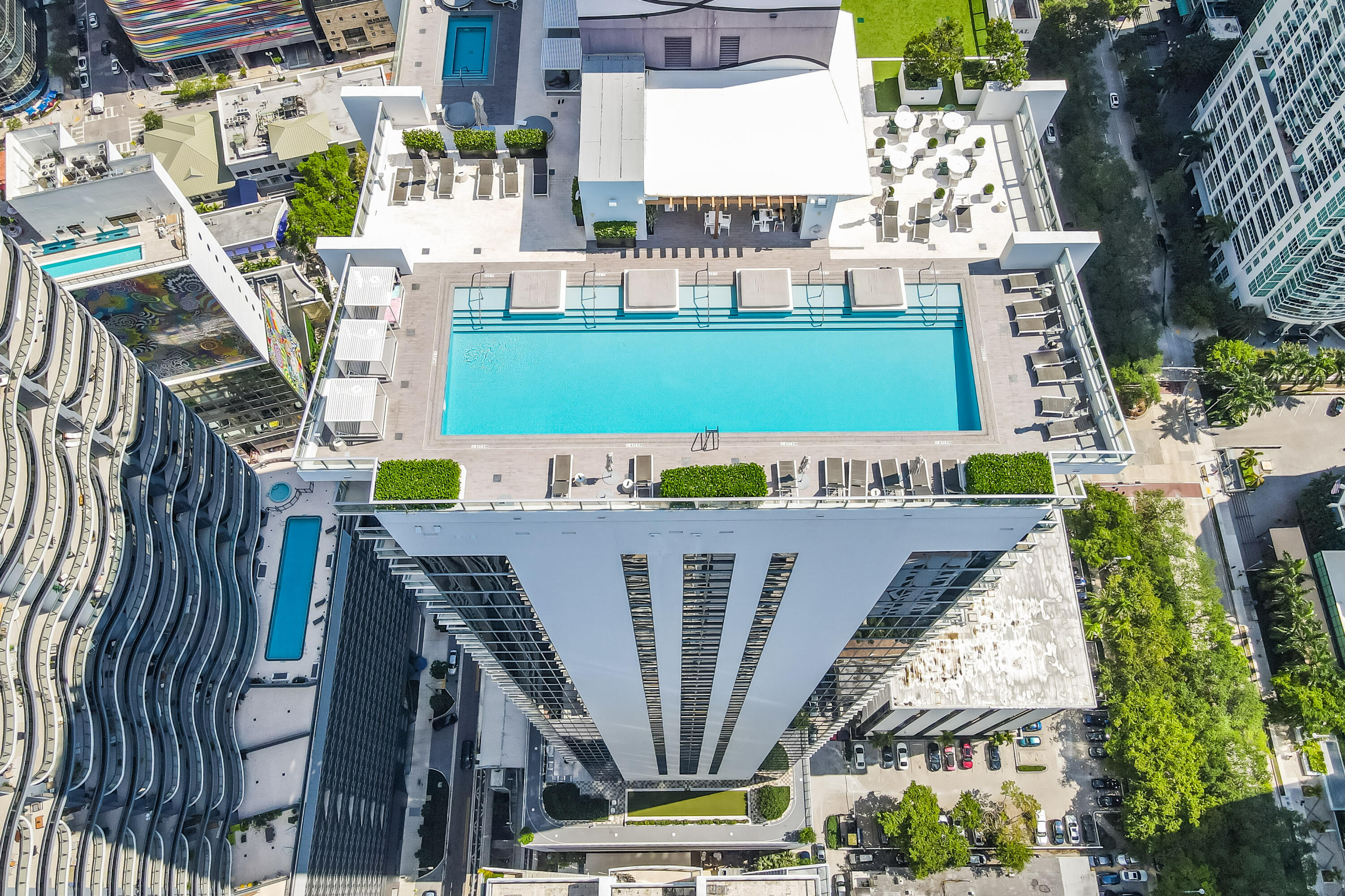 1010 Brickell #1607 Miami, FL 33131