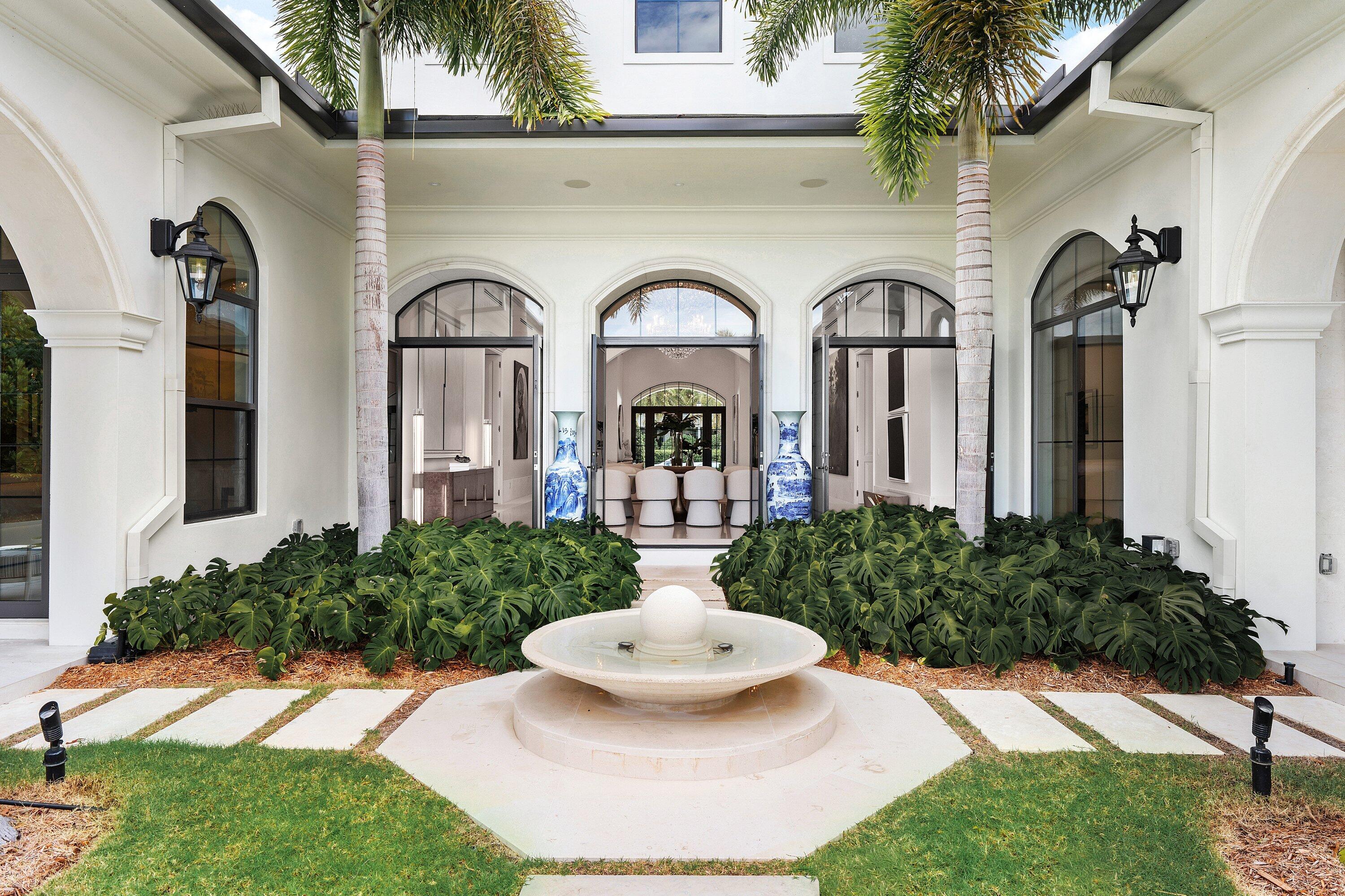 4013 Country Clb Fort Lauderdale, FL 33308
