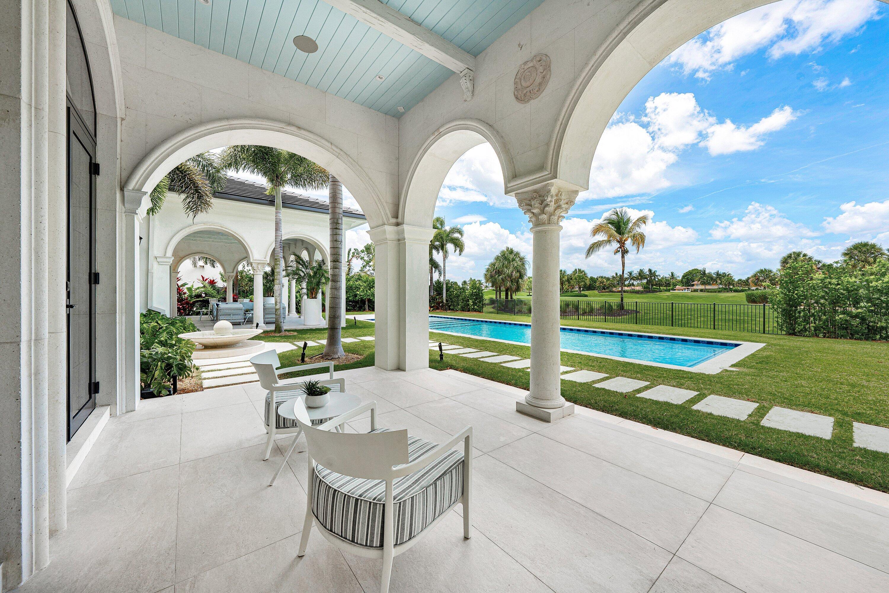 4013 Country Clb Fort Lauderdale, FL 33308