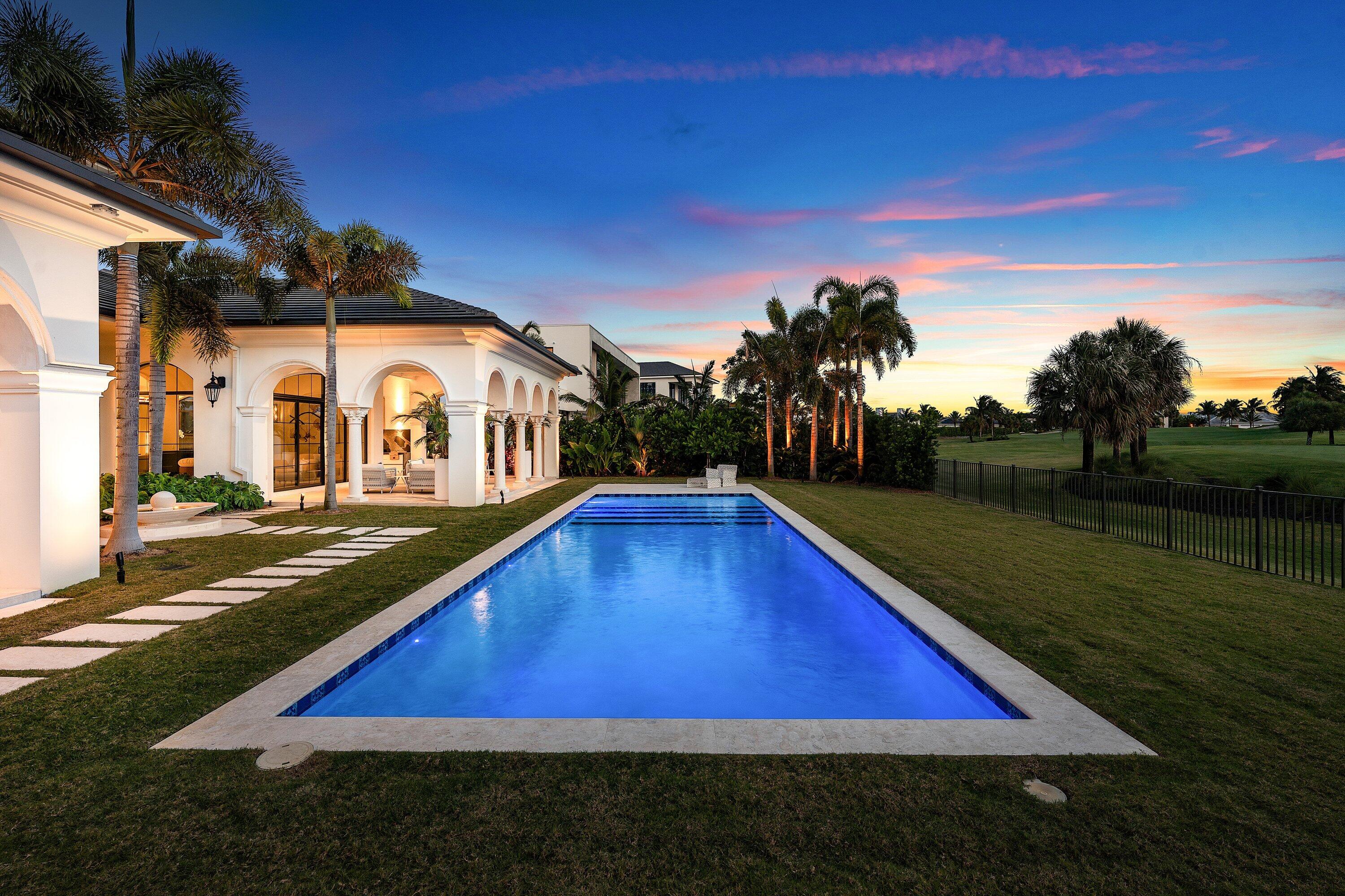 4013 Country Clb Fort Lauderdale, FL 33308