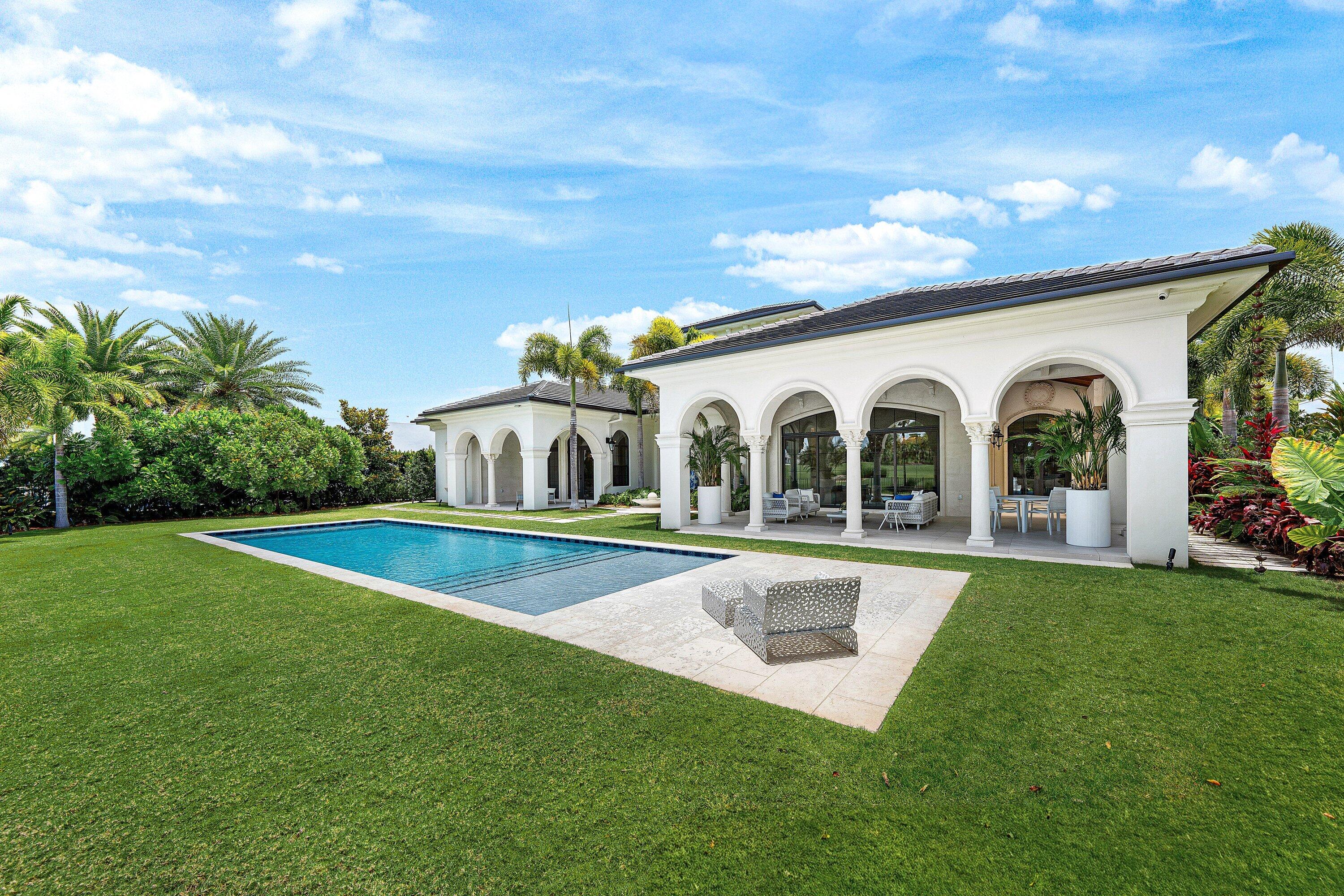 4013 Country Clb Fort Lauderdale, FL 33308