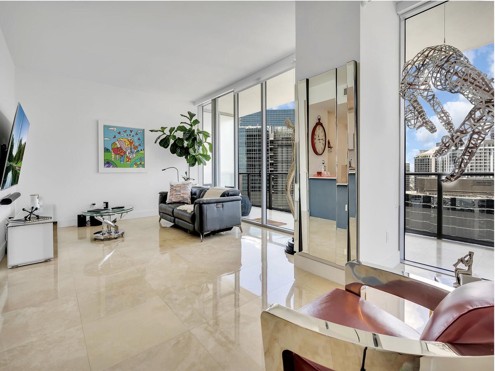 image Brickell House11