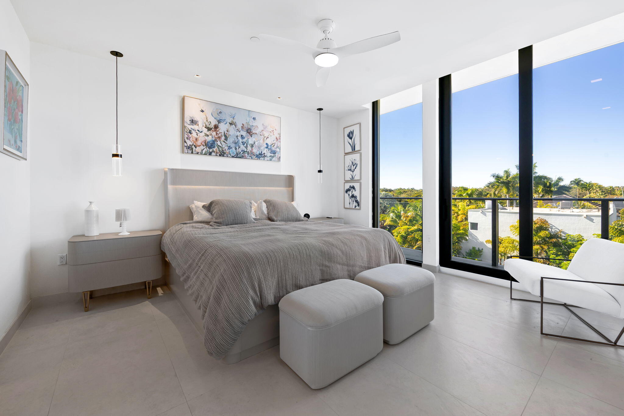 3581 E Glencoe #408 Miami, FL 33133