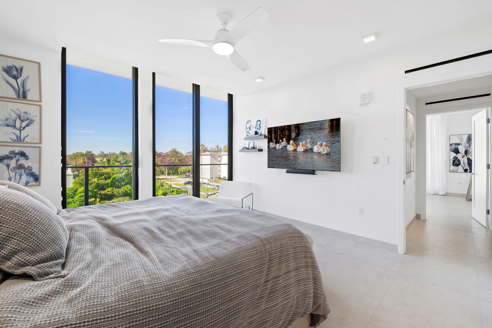 3581 E Glencoe #408 Miami, FL 33133