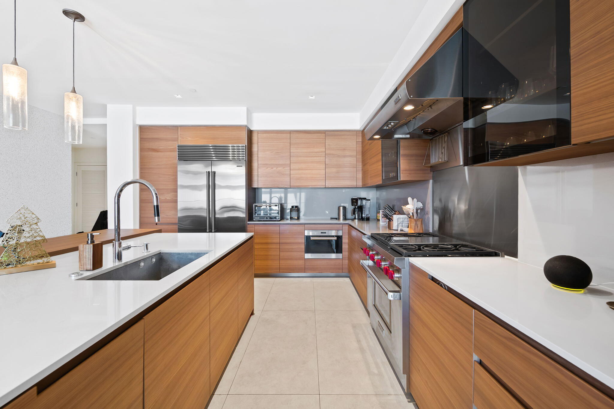 3581 E Glencoe #408 Miami, FL 33133