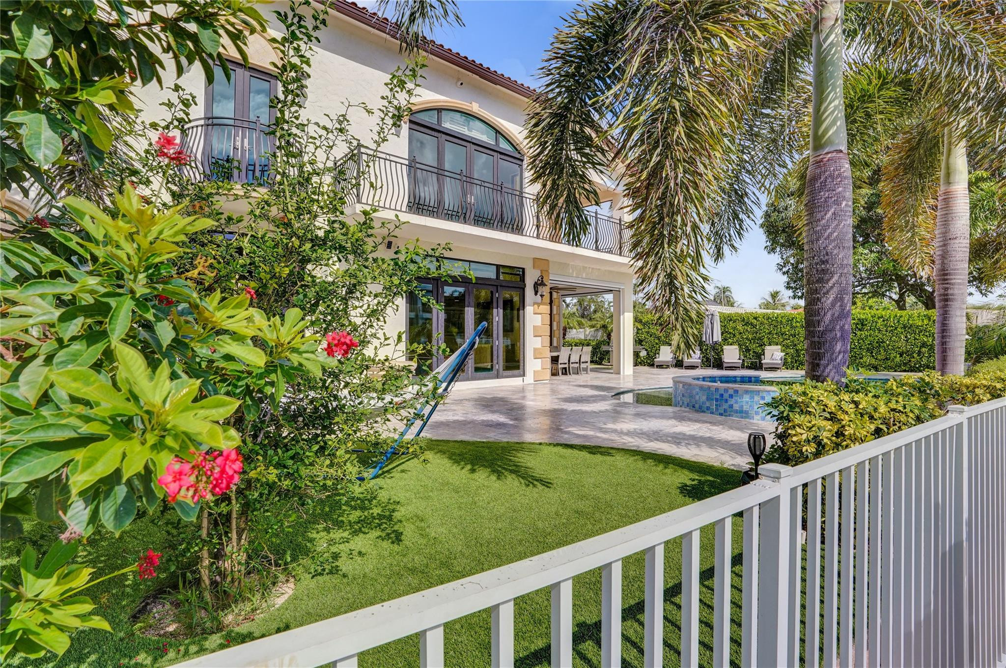 4930 NE 27th Lighthouse Point, FL 33064