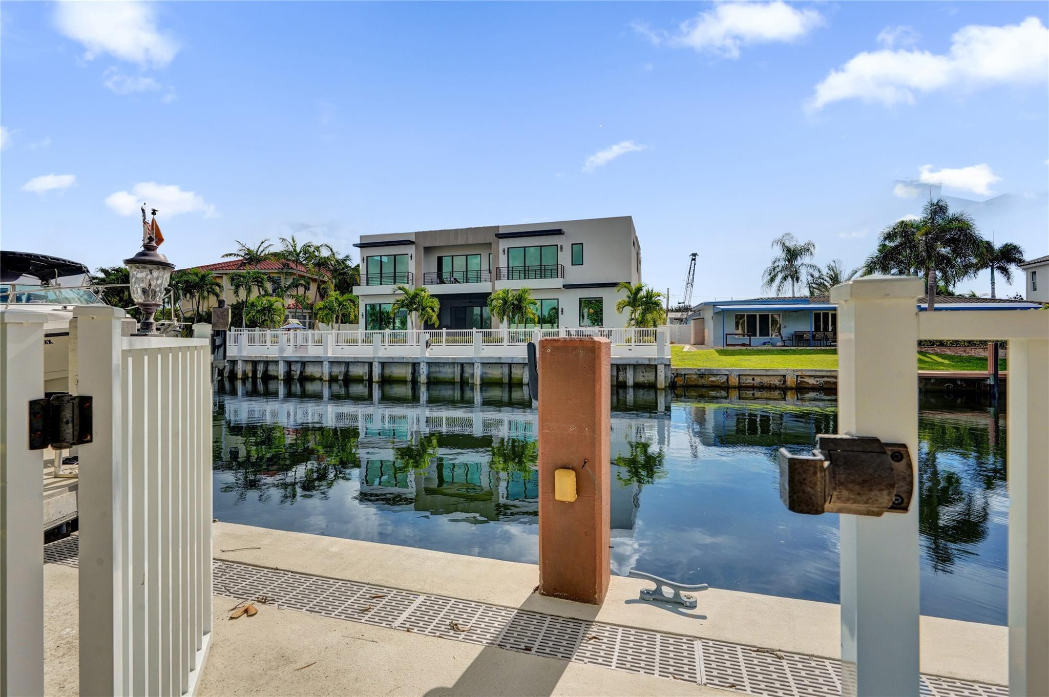 4930 NE 27th Lighthouse Point, FL 33064