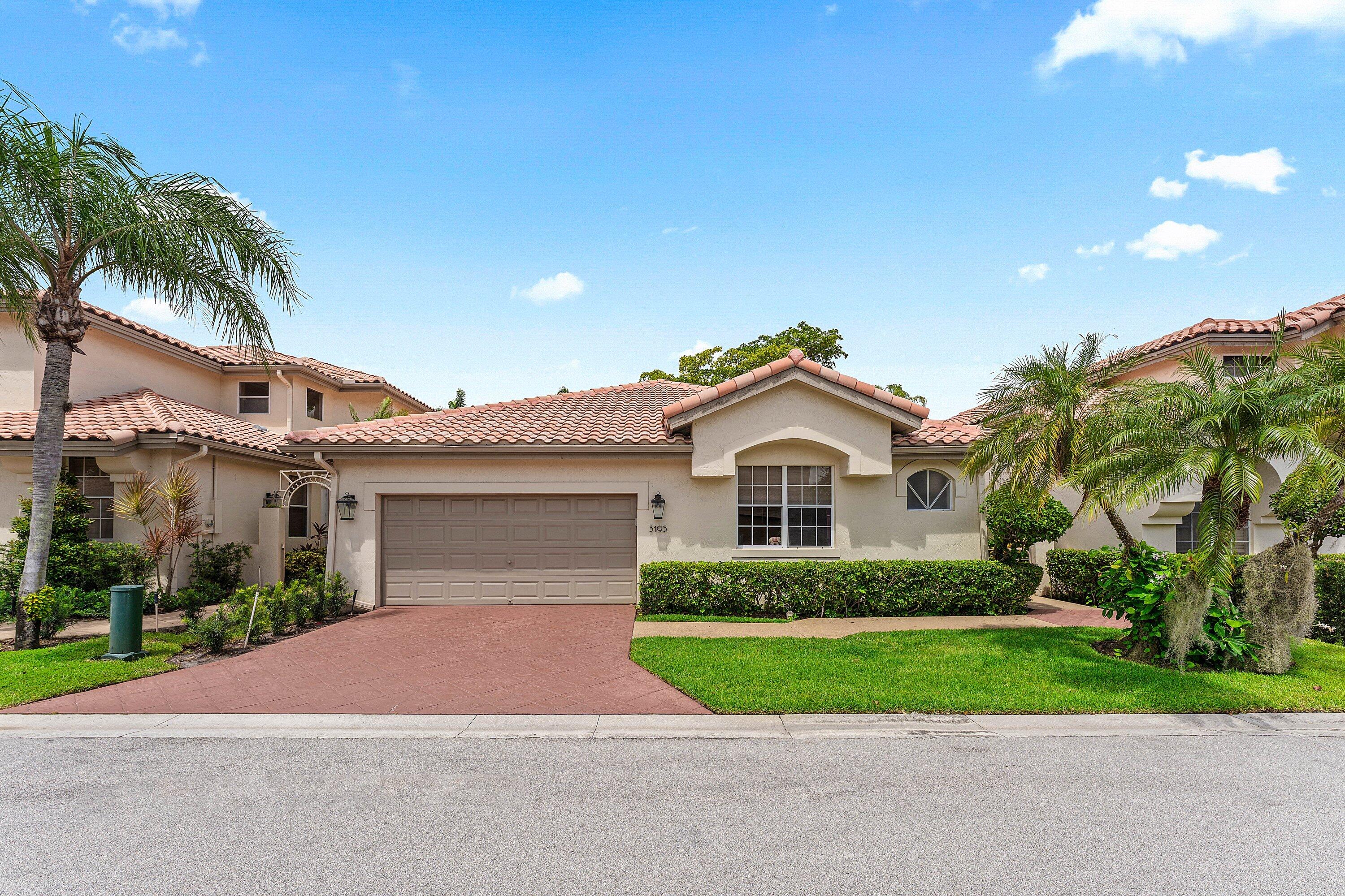5195 NW 25th