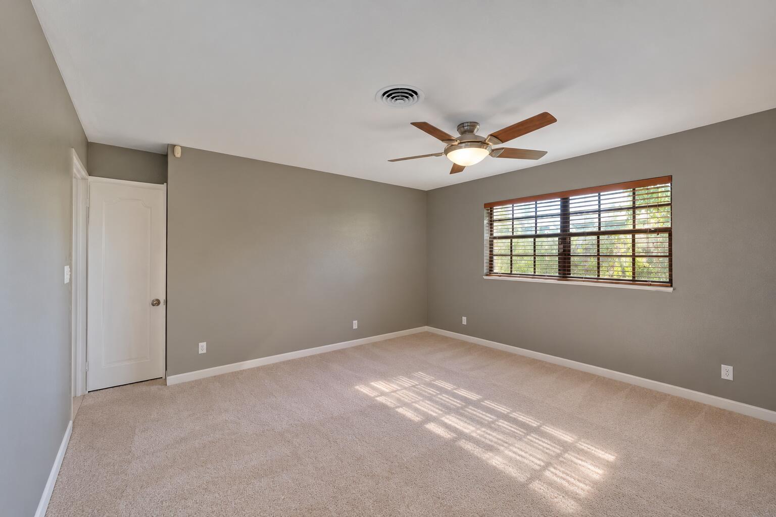 2050 NE 59th Pl Fort Lauderdale, FL 33308
