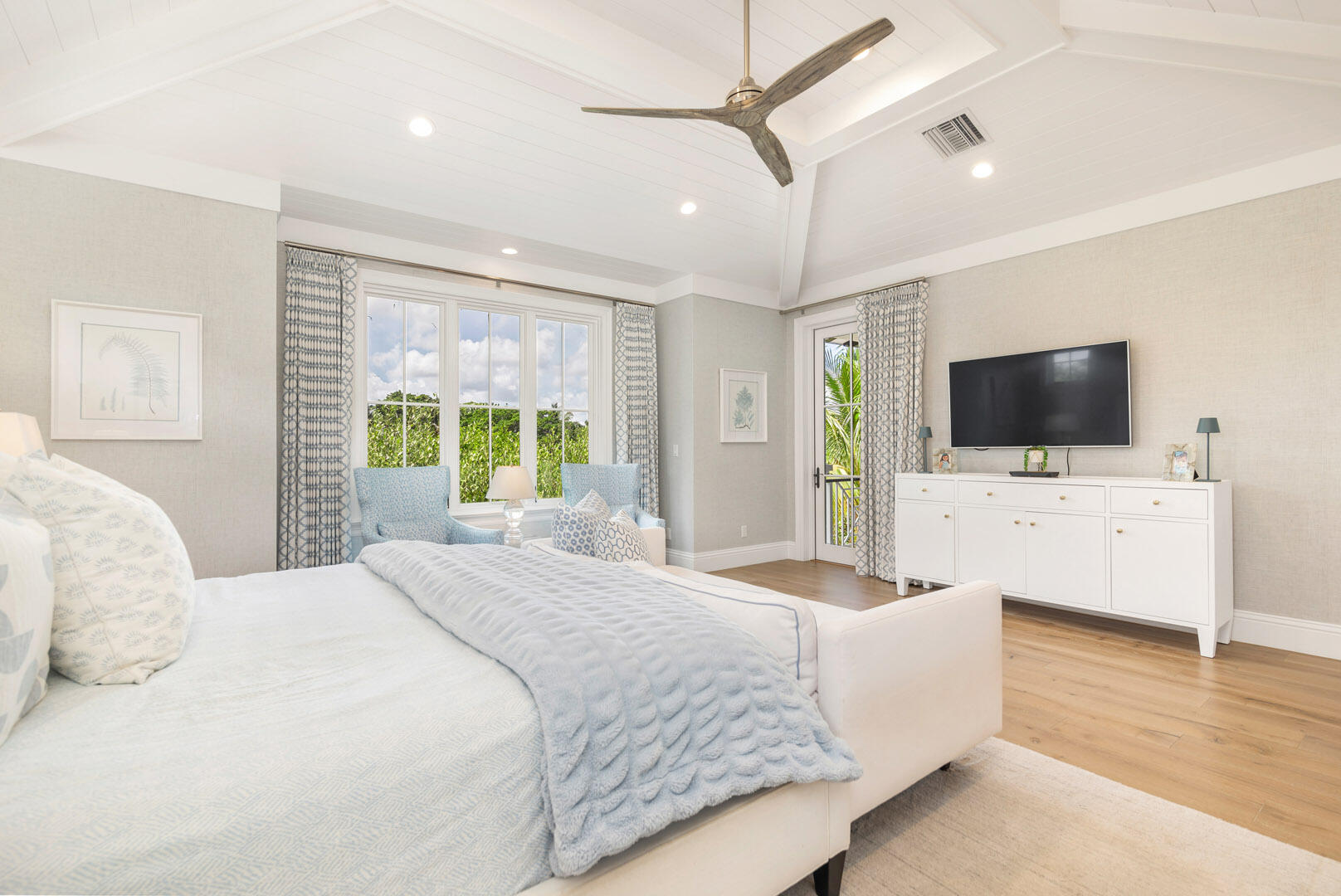 12317 Banyan Rd North Palm Beach, FL 33408