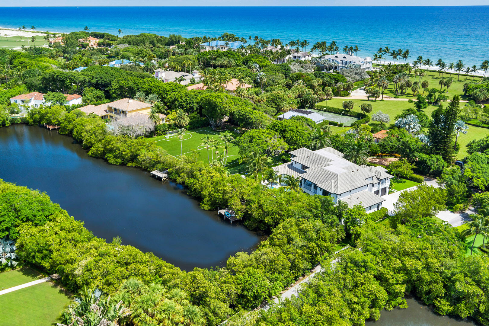 12317 Banyan Rd North Palm Beach, FL 33408