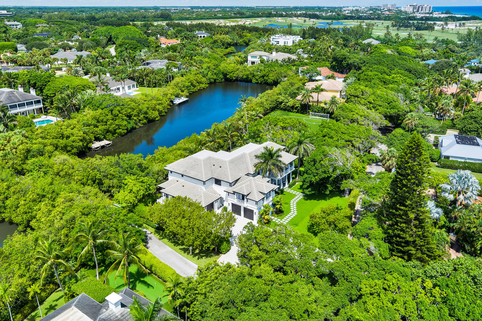 12317 Banyan Rd North Palm Beach, FL 33408