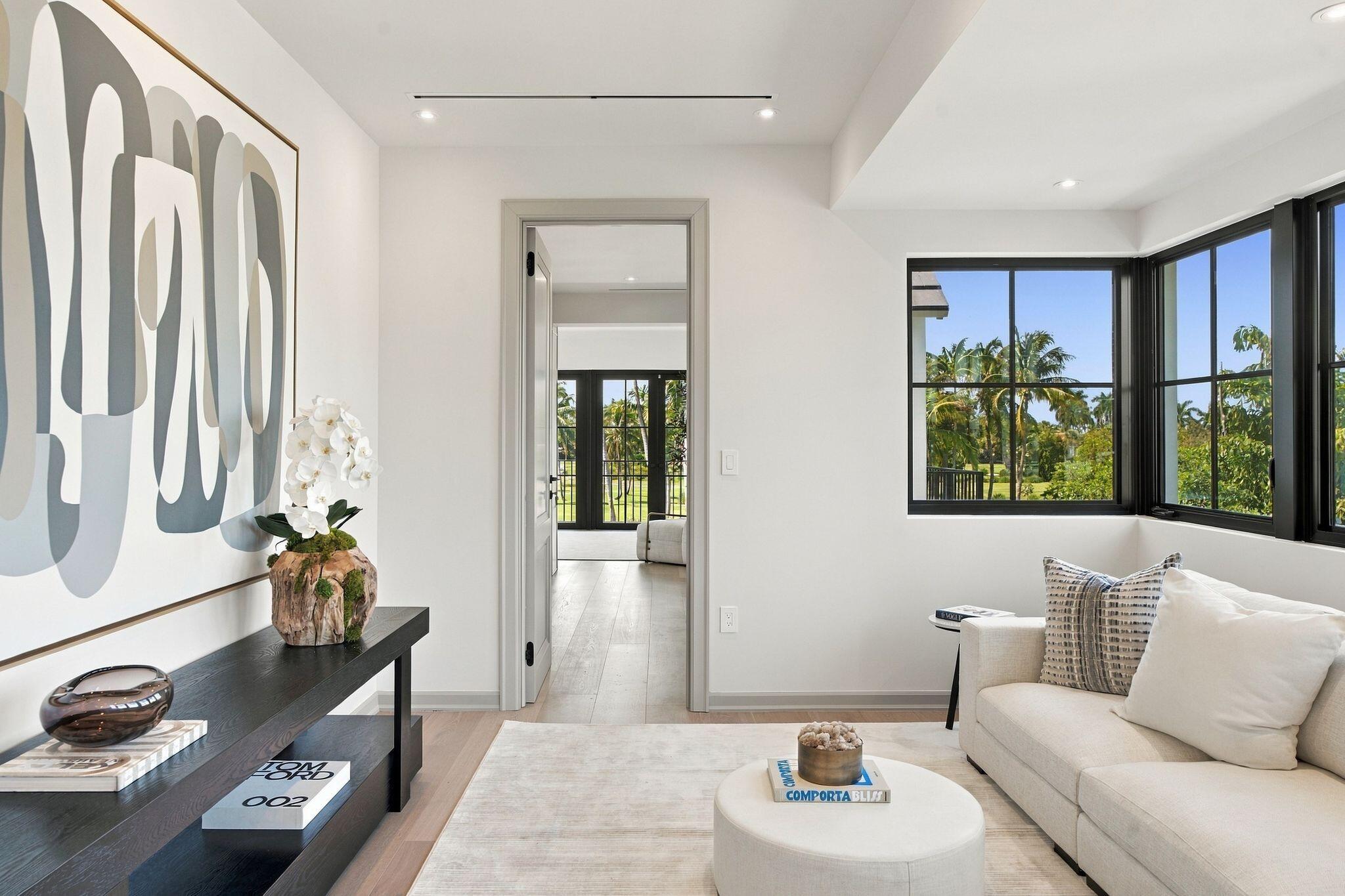 5262 La Gorce Dr Miami Beach, FL 33140