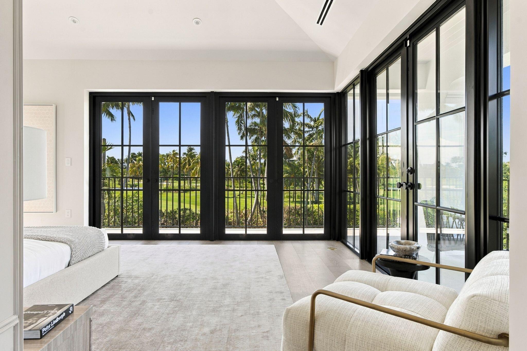 5262 La Gorce Dr Miami Beach, FL 33140