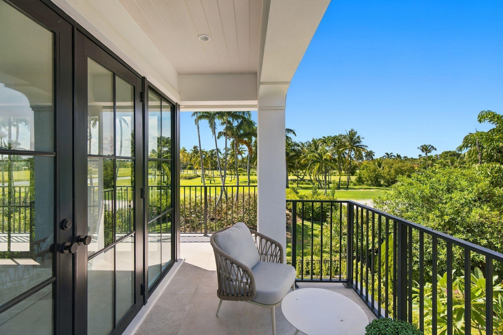 5262 La Gorce Dr Miami Beach, FL 33140