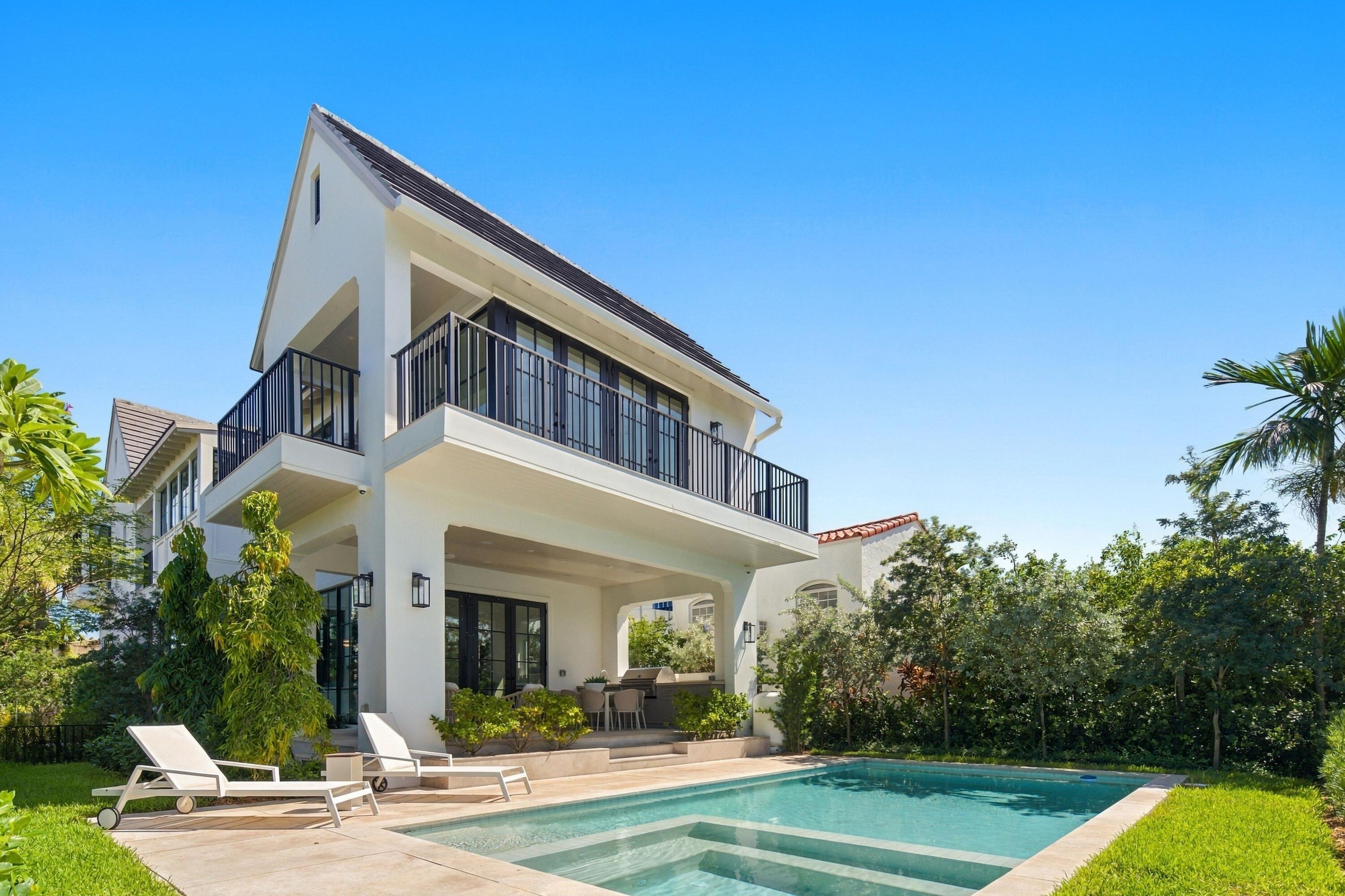 5262 La Gorce Dr Miami Beach, FL 33140