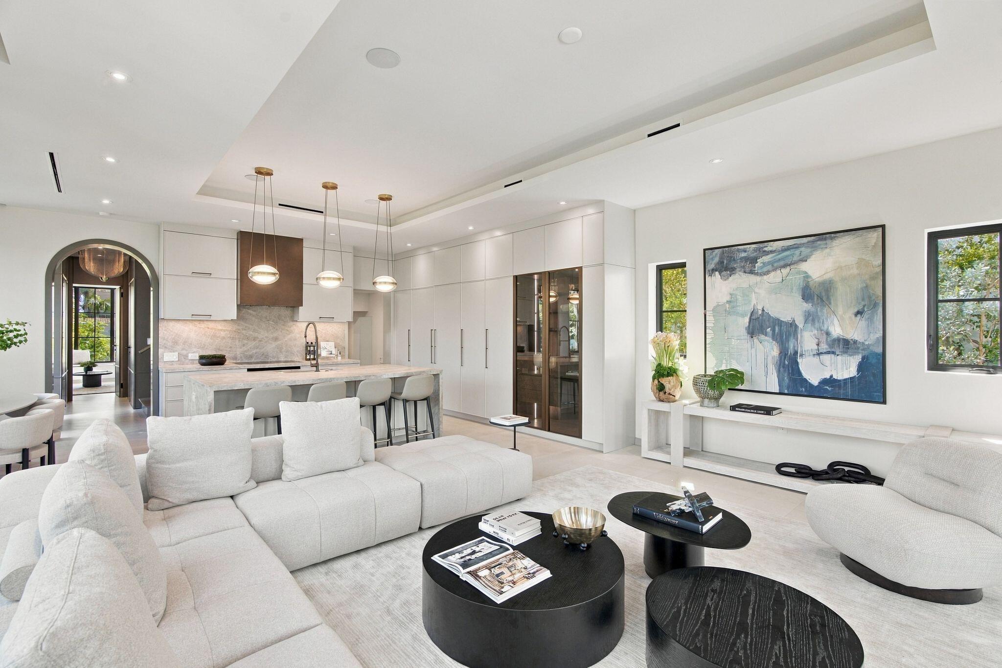 5262 La Gorce Dr Miami Beach, FL 33140