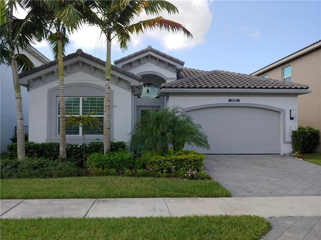 15251 Waterleaf Ln