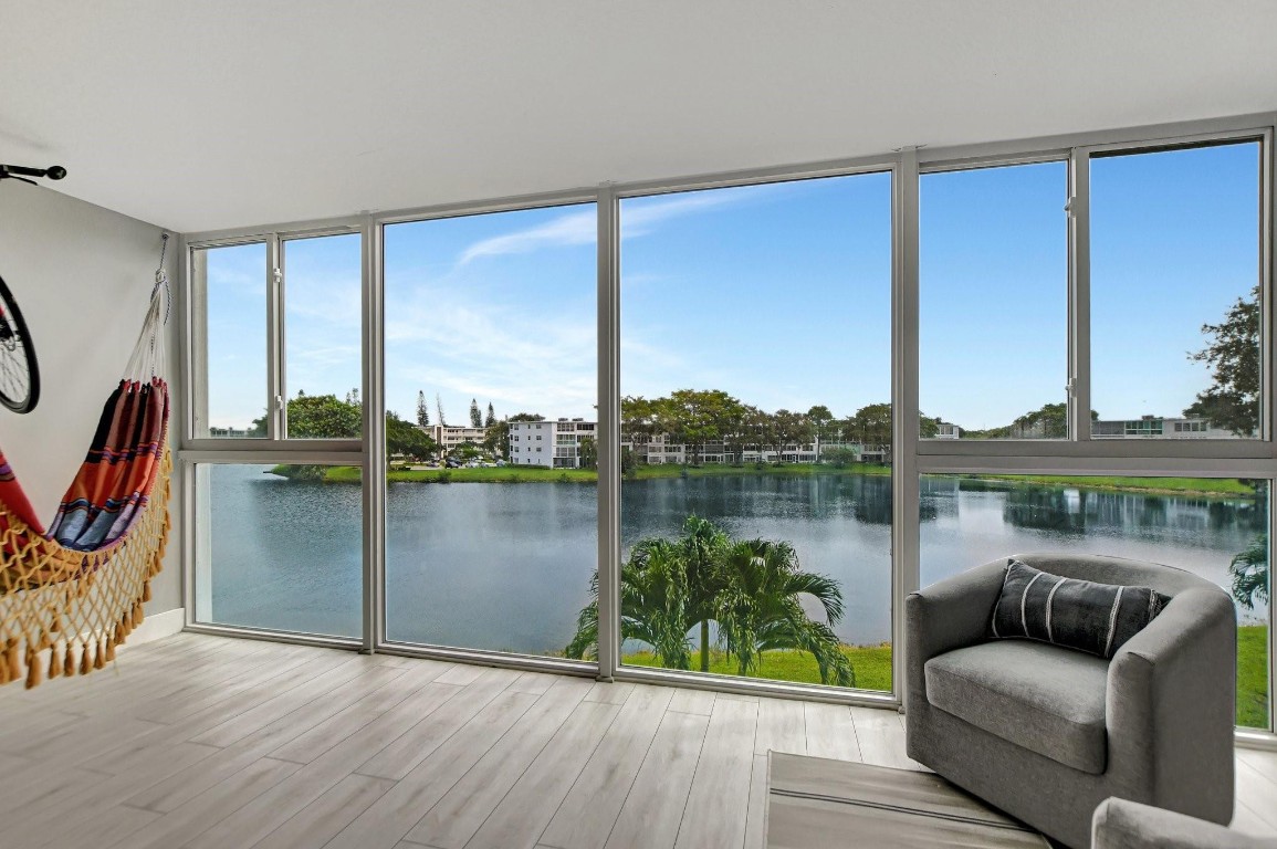 3107 Cambridge #3107