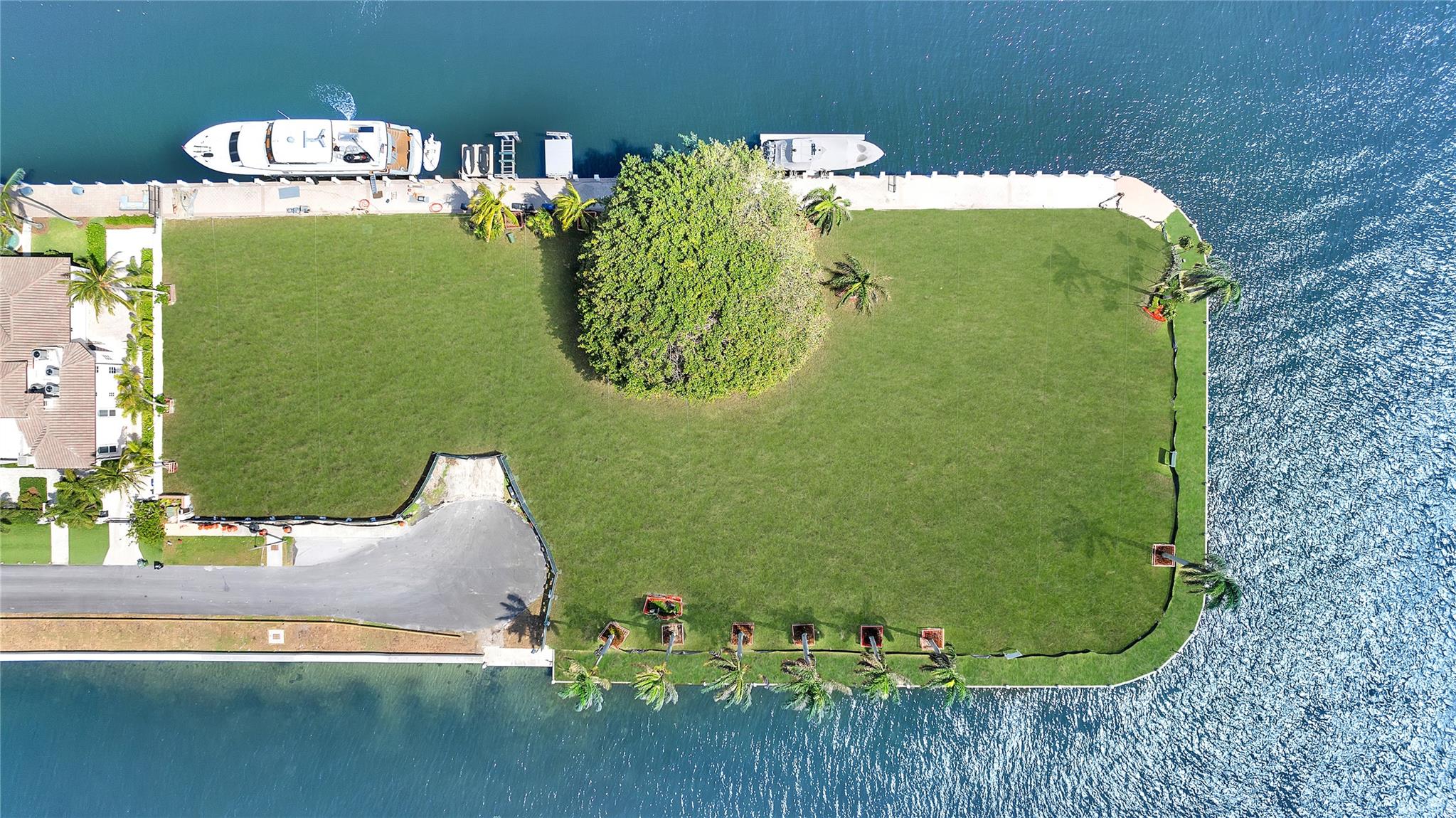 1818 SE 10th St Fort Lauderdale, FL 33316