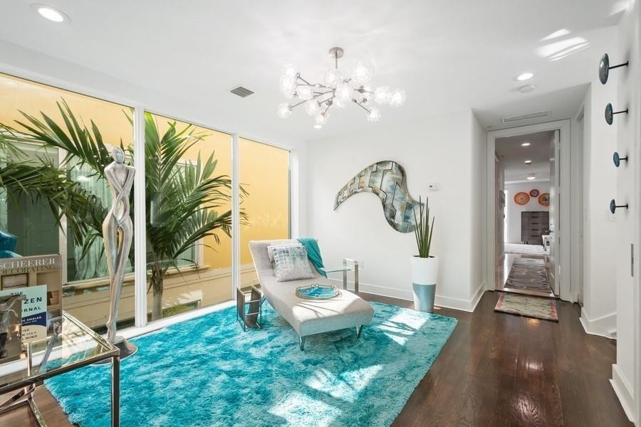 63 Isle Of Venice Fort Lauderdale, FL 33301