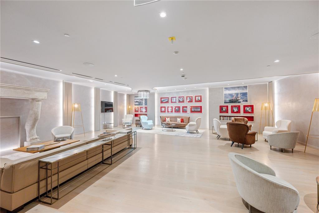 image Brickell Flatiron31