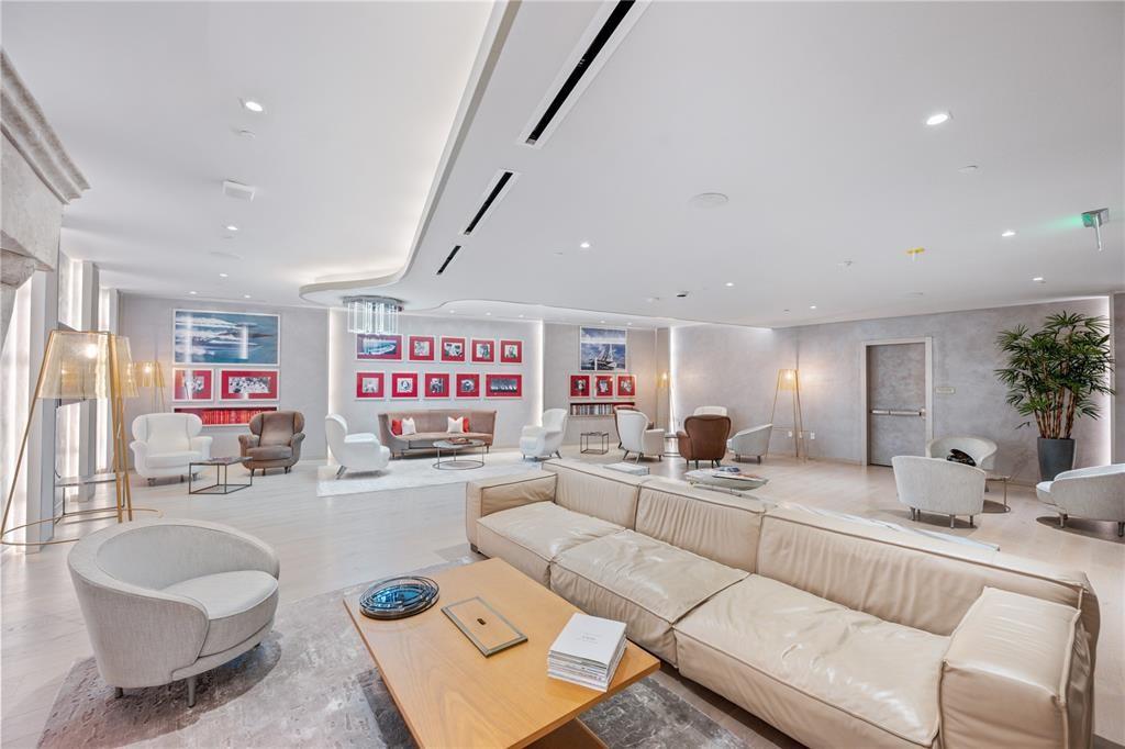 image Brickell Flatiron32