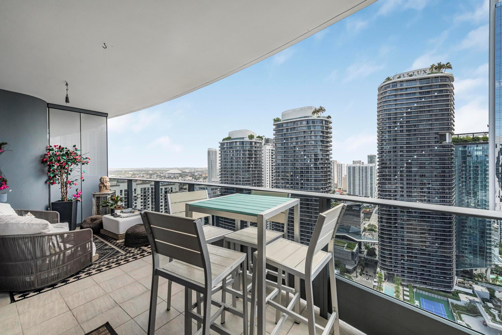 image Brickell Flatiron8