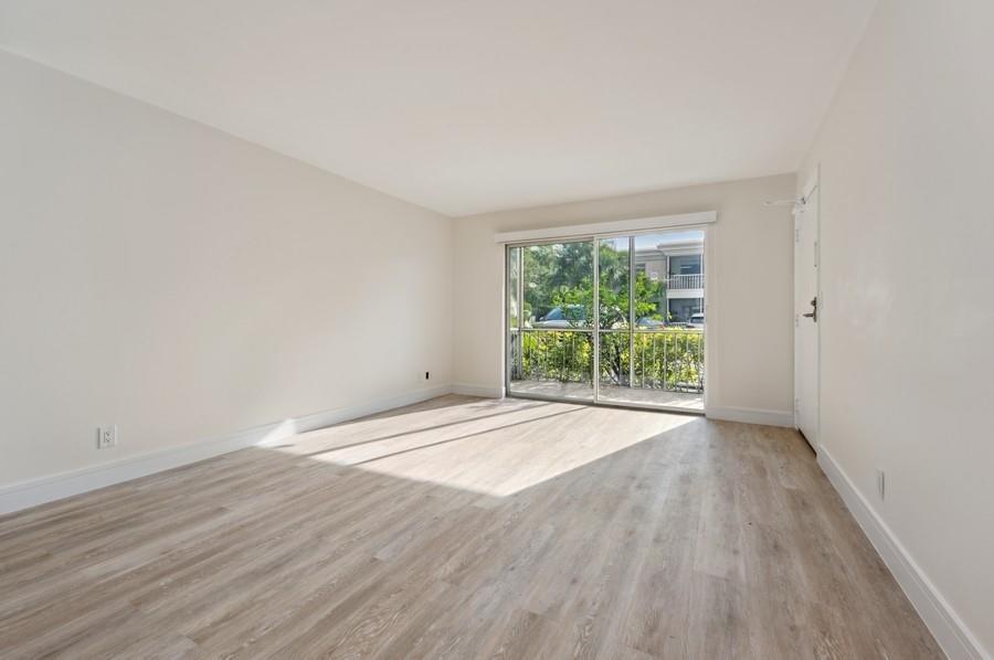 6491 Bay Clb Dr #2 Fort Lauderdale, FL 33308